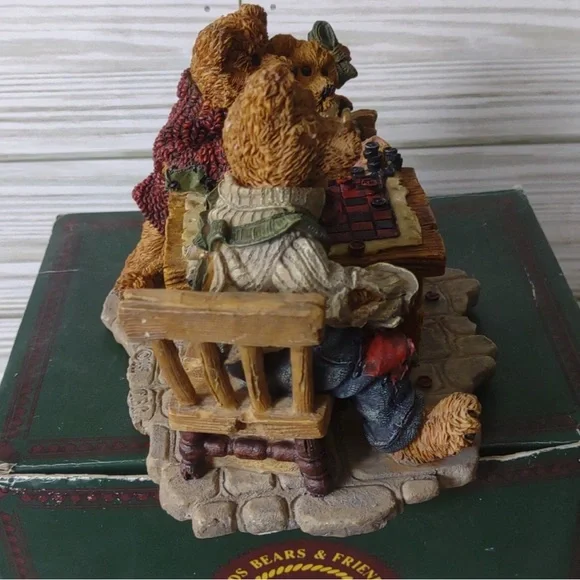 Boyds Bears Resin Figurine #2281 Grenville w/Matthew & Bailey Sunday Afternoon - Picture 3 of 6